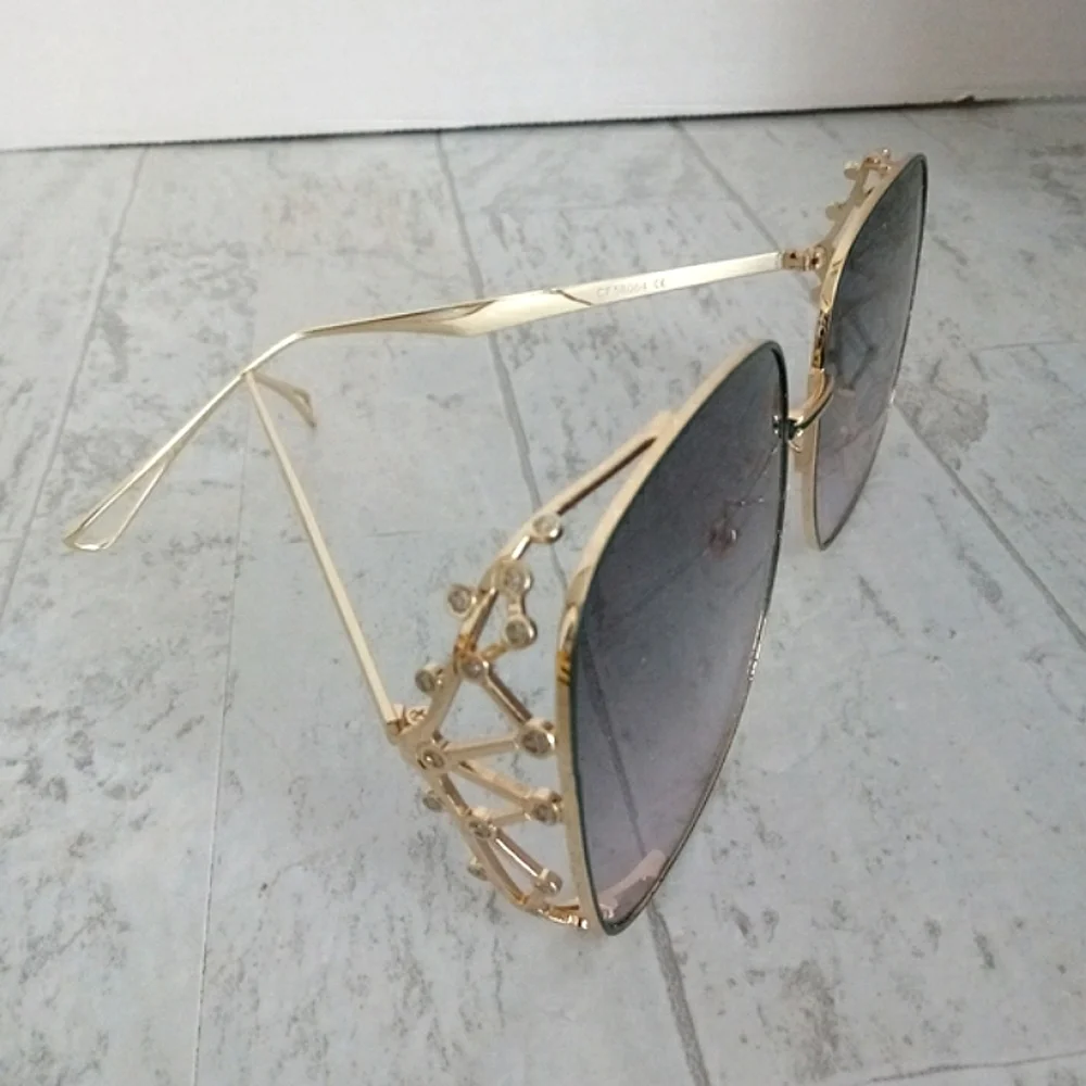 New Women's Polarized Luxury Square Oversized Sunglasses